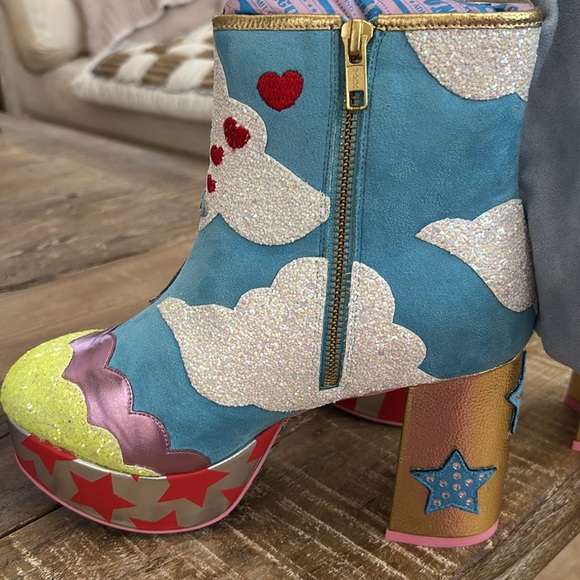 Irregular Choice Sweet Littke Dumbo Boots NWT - Picture 5 of 14